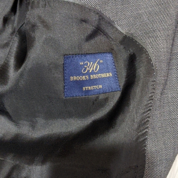 Brooks Brothers suit - Picture 2 of 4